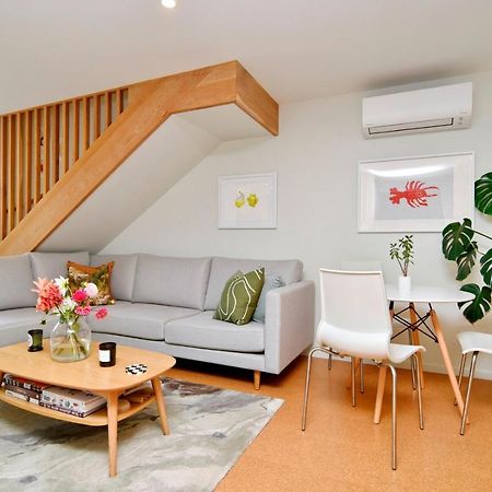 Dickens St - Christchurch Holiday Homes Exterior photo