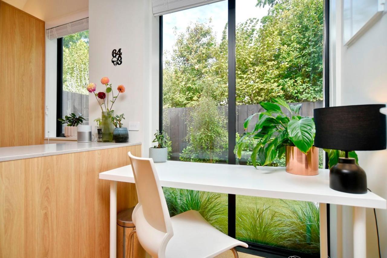 Urban Escape Addington Townhouse Walk To Stadium & Cafes Christchurch Exterior photo