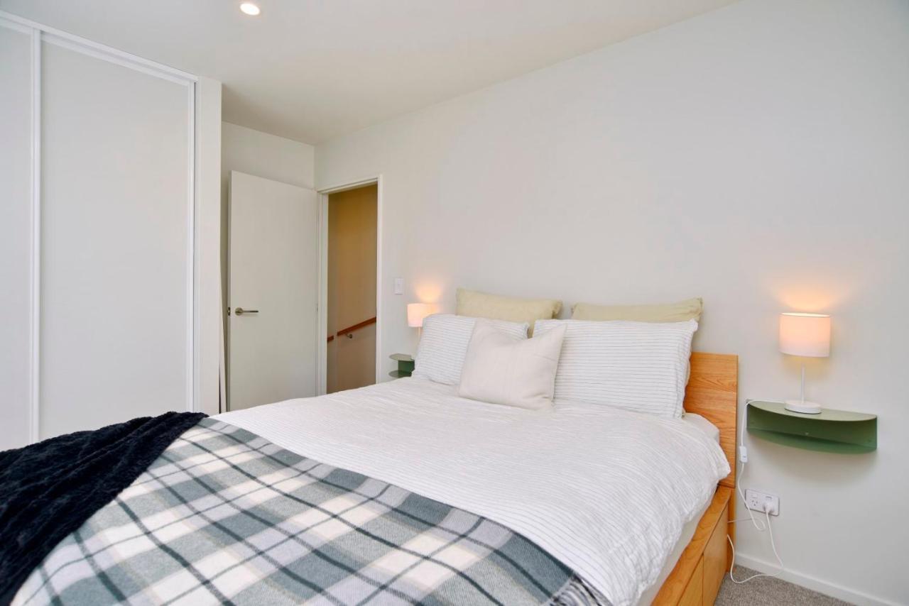 Dickens St - Christchurch Holiday Homes Exterior photo