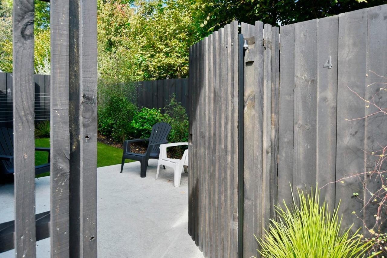 Dickens St - Christchurch Holiday Homes Exterior photo