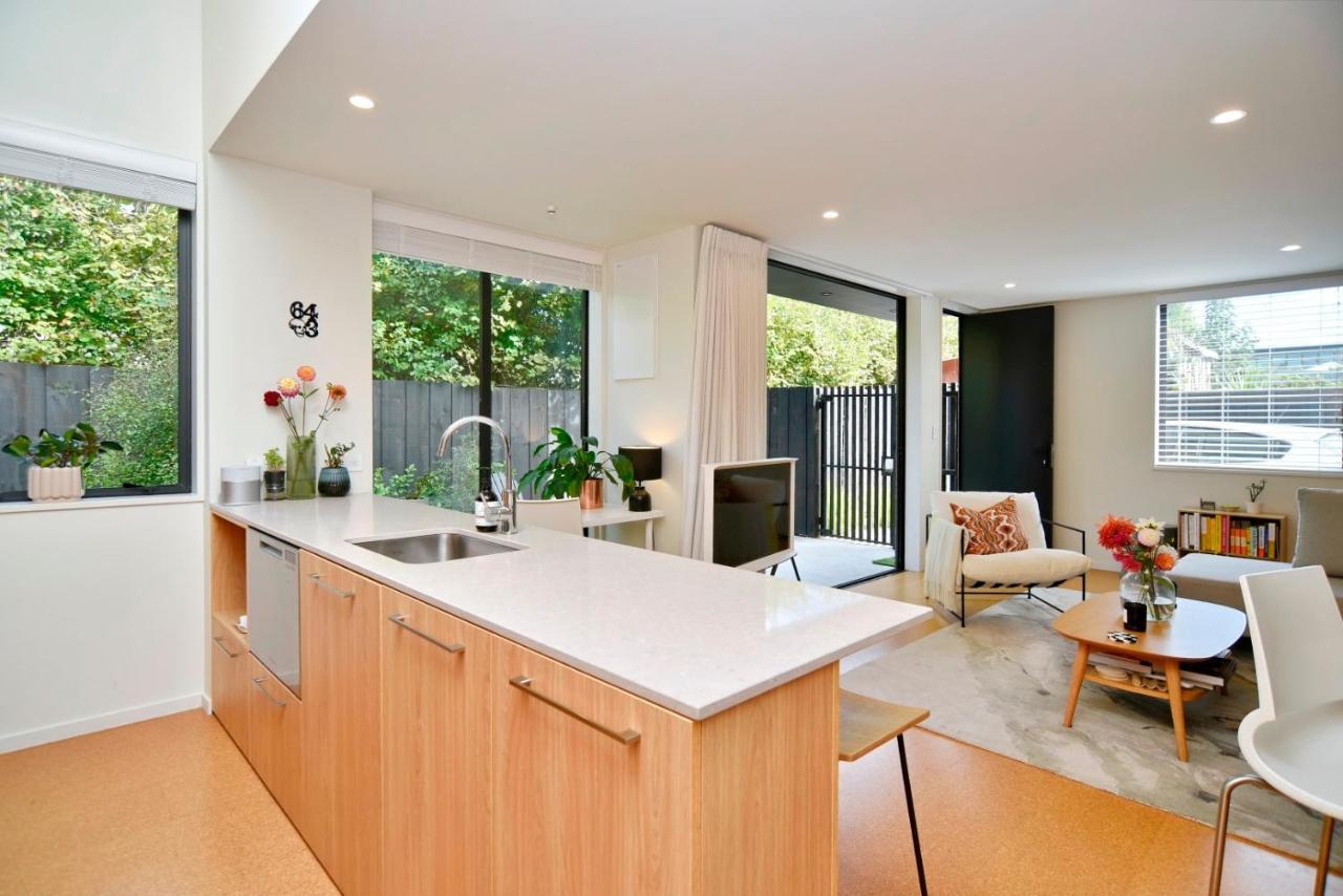Dickens St - Christchurch Holiday Homes Exterior photo